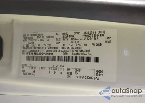 2013 Ford E-350 Super Duty Xlt z USA, uszkodzony, nr VIN 1FBSS3BL2DDA76608